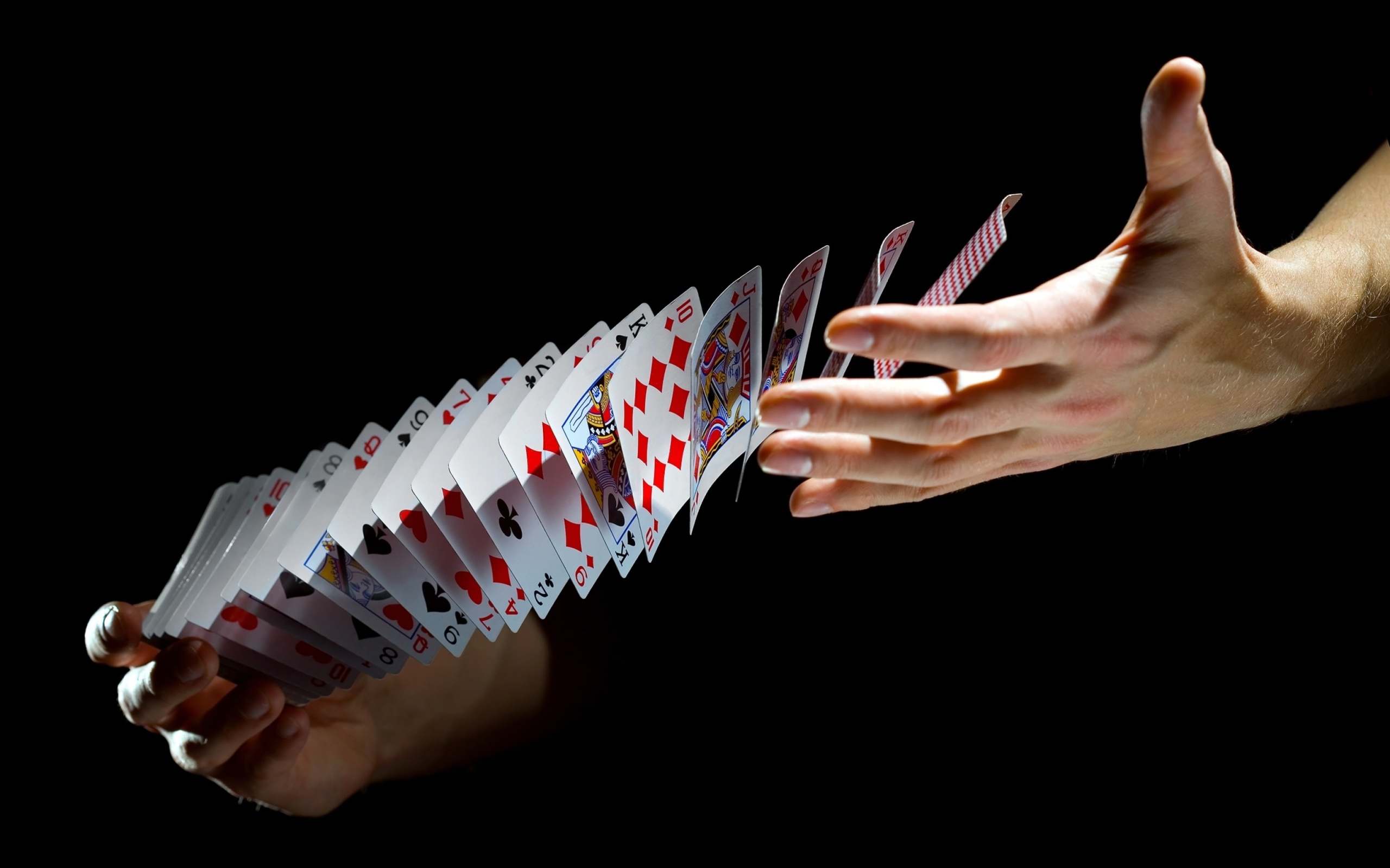 Playing cards trick wallpaper 2560x1600