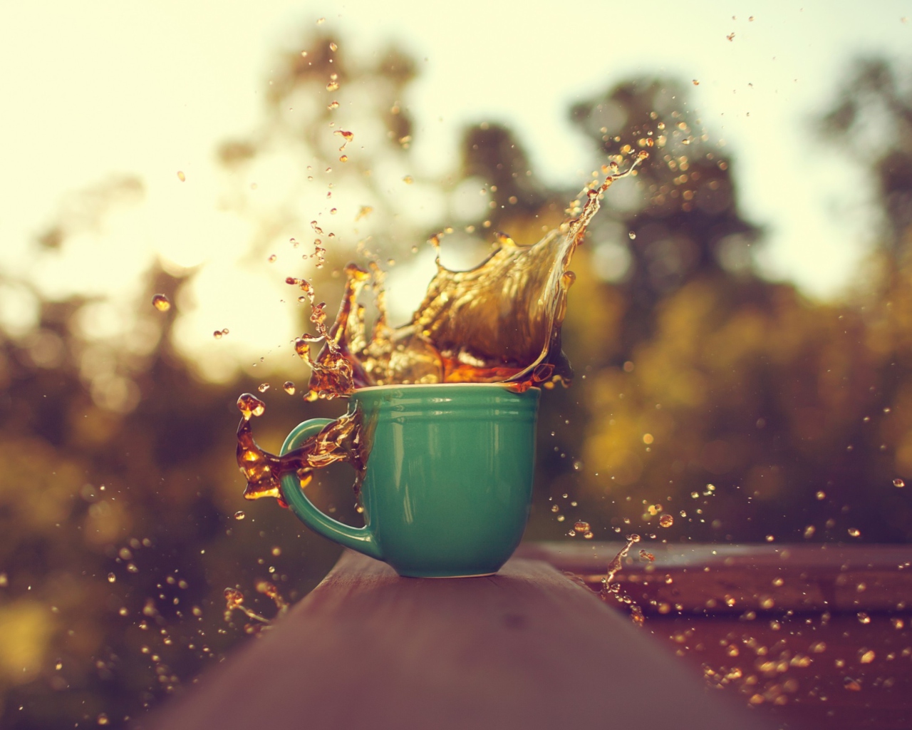 Coffee Splash wallpaper 1280x1024