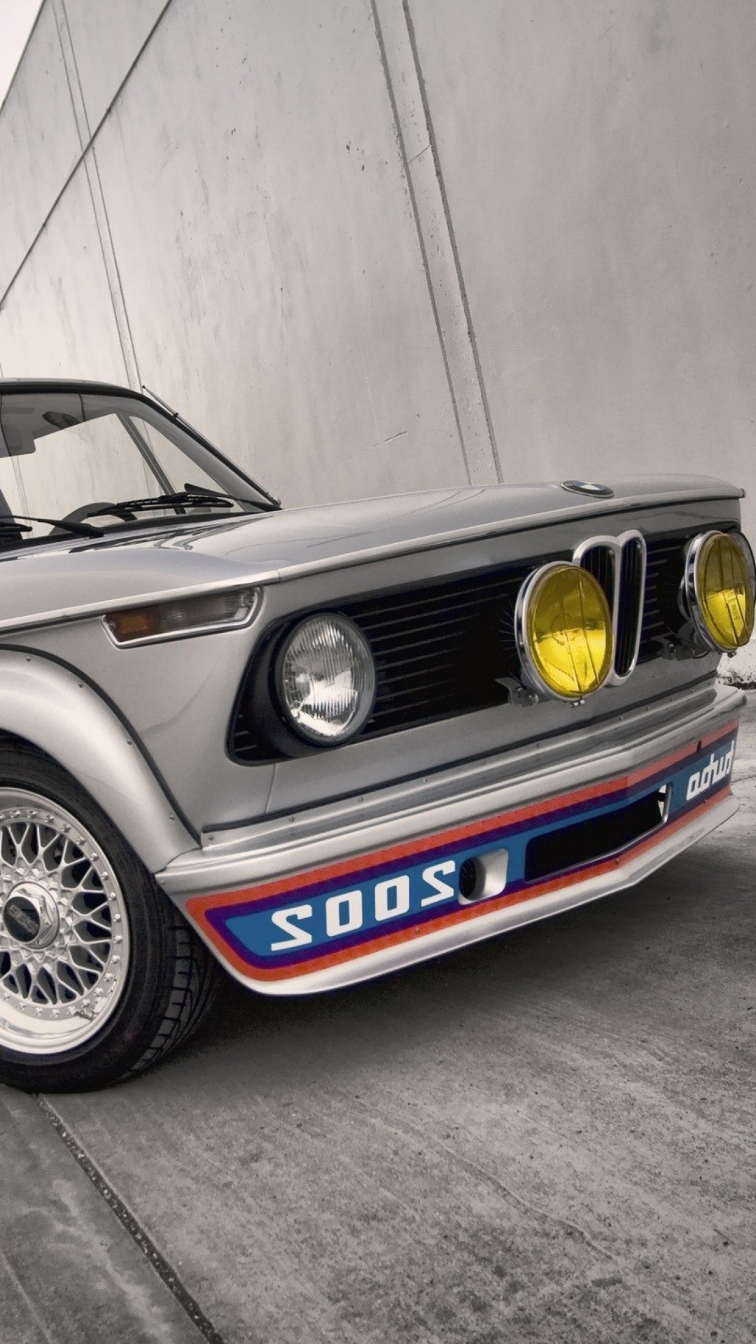 Fondo de pantalla BMW 2002 02 Series 1080x1920