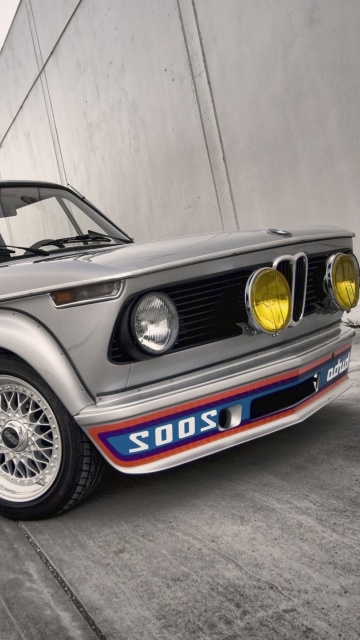 Обои BMW 2002 02 Series 360x640