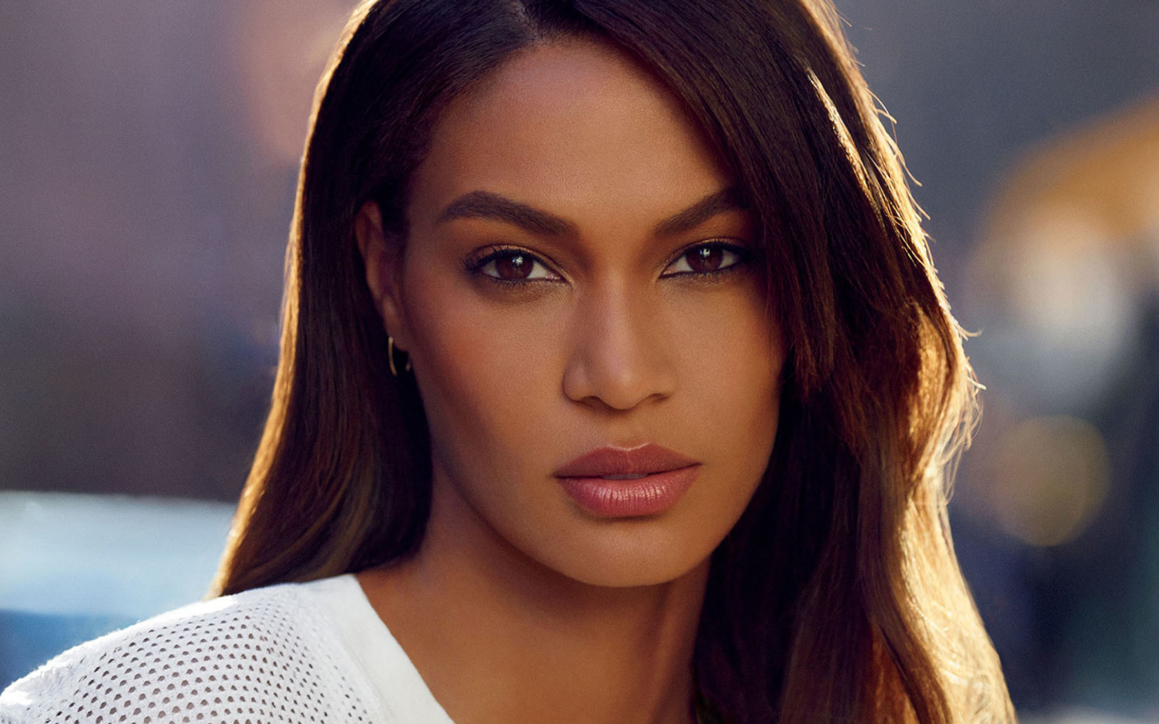 Joan Smalls wallpaper 1680x1050