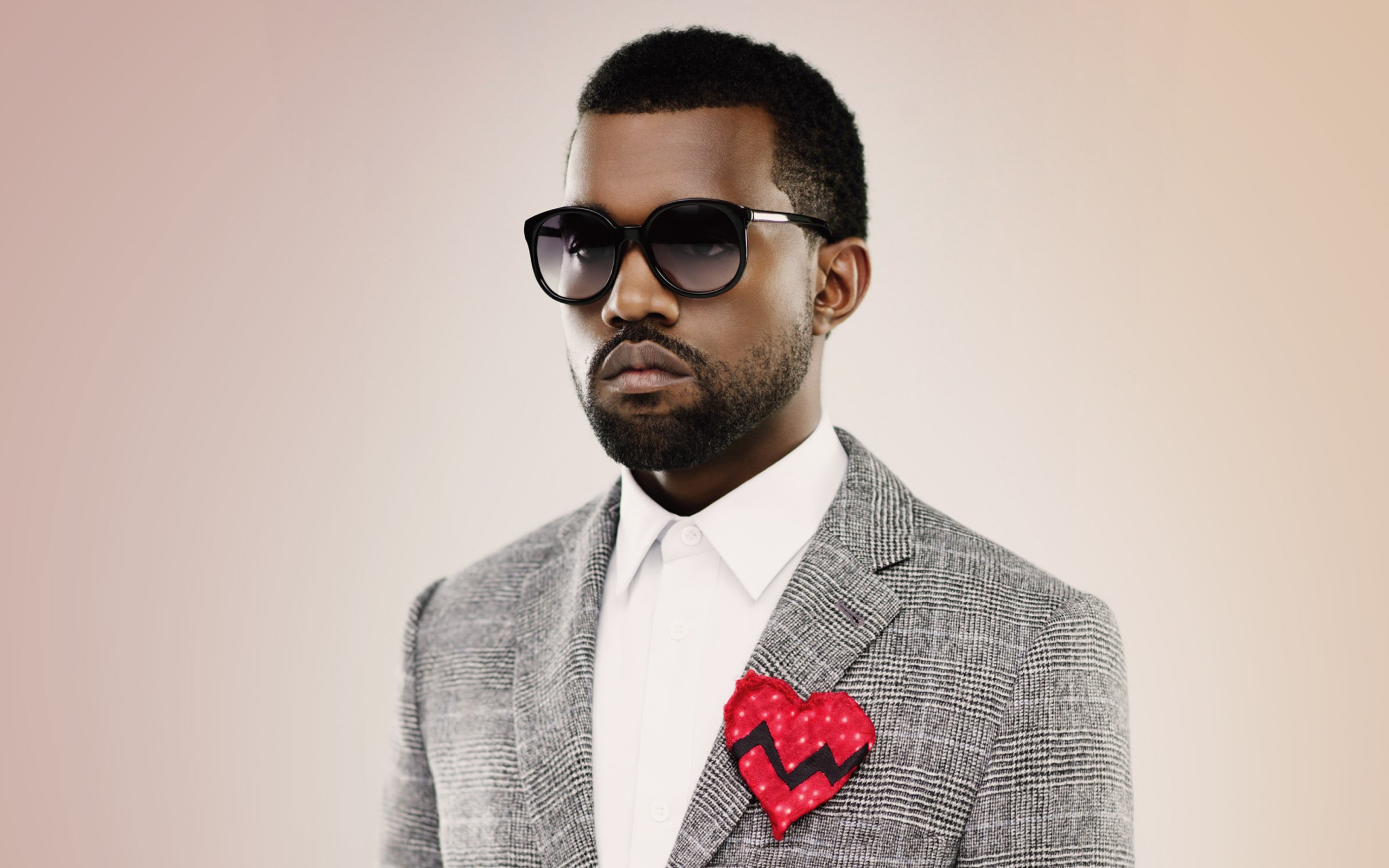 Screenshot №1 pro téma Kanye West Broken Heart 2560x1600