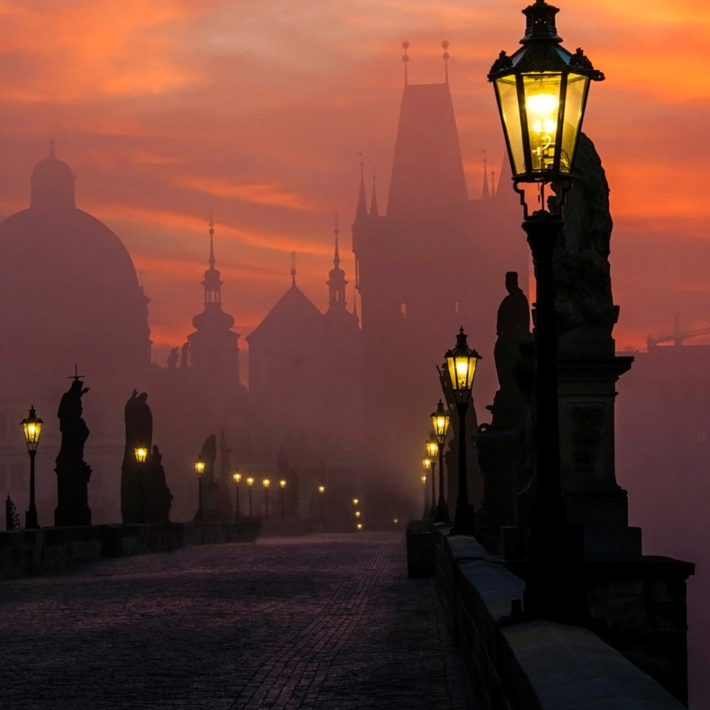Sfondi Charles Bridge - Prague in fog 1024x1024
