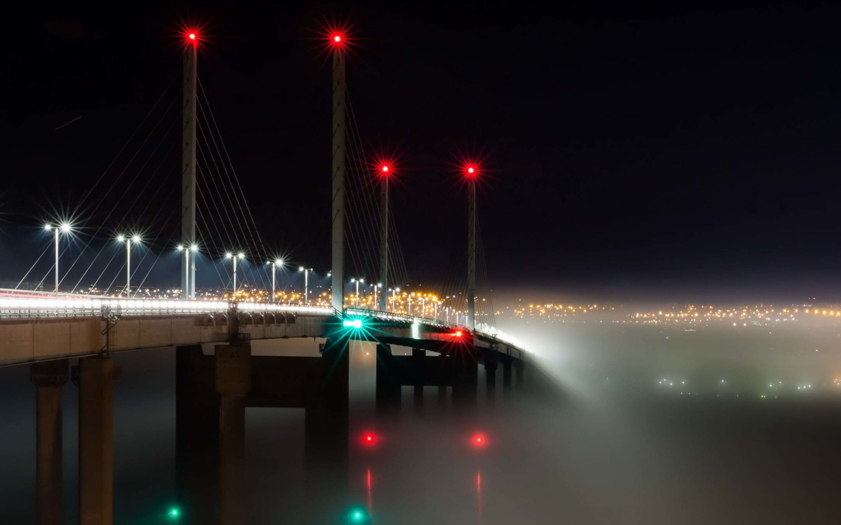 Kessock Bridge in Scotland wallpaper 1680x1050