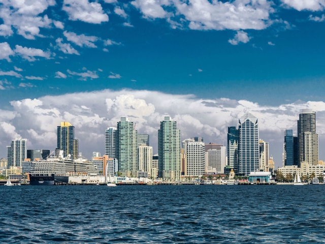 Das San Diego Skyline Wallpaper 640x480