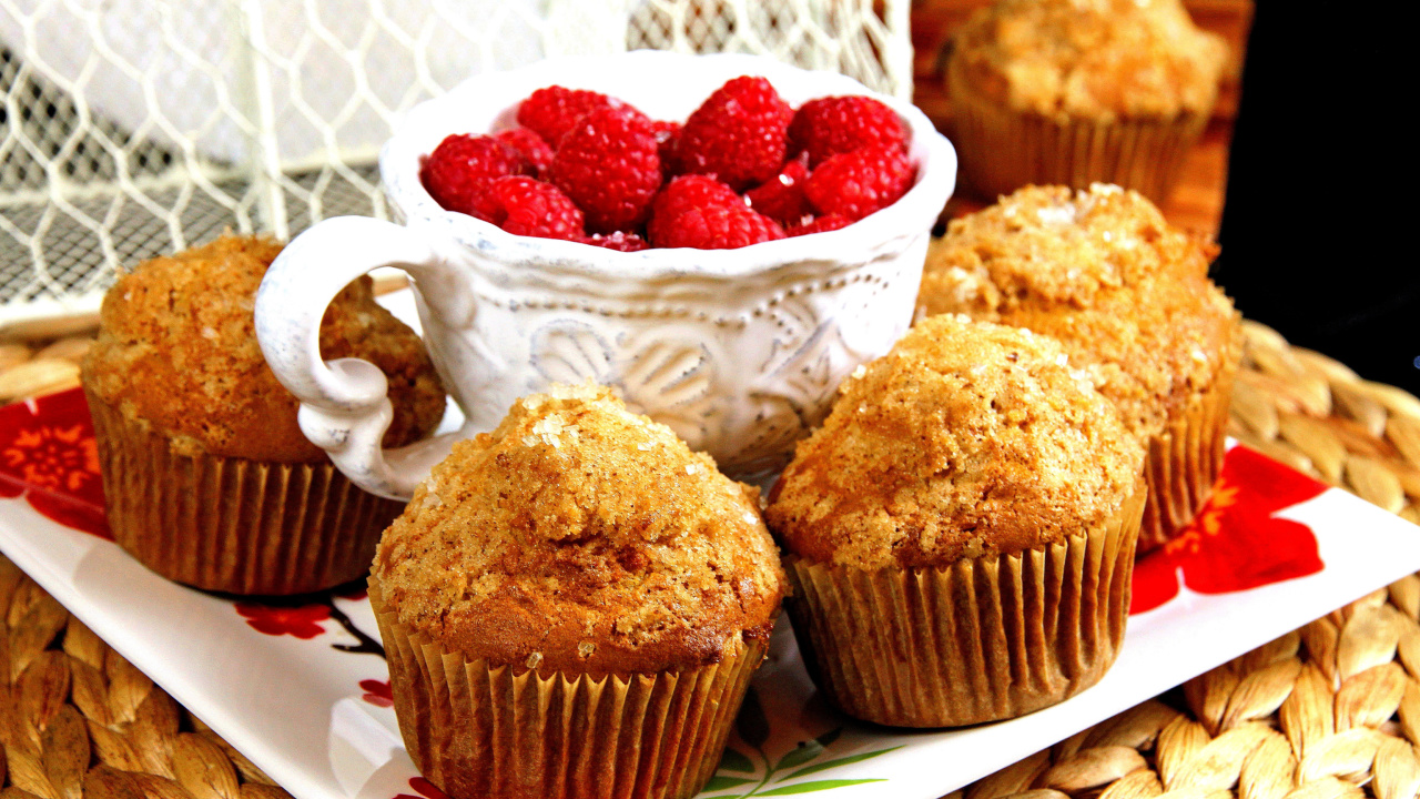 Muffins and Raspberries wallpaper 1280x720
