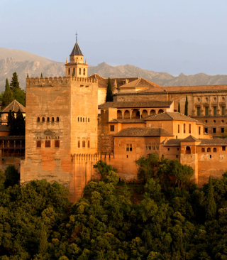 Kostenloses Alhambra of Granada Wallpaper für Motorola W450 Active