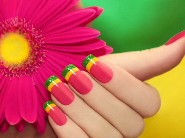 Das Colorful Nails Wallpaper 640x480