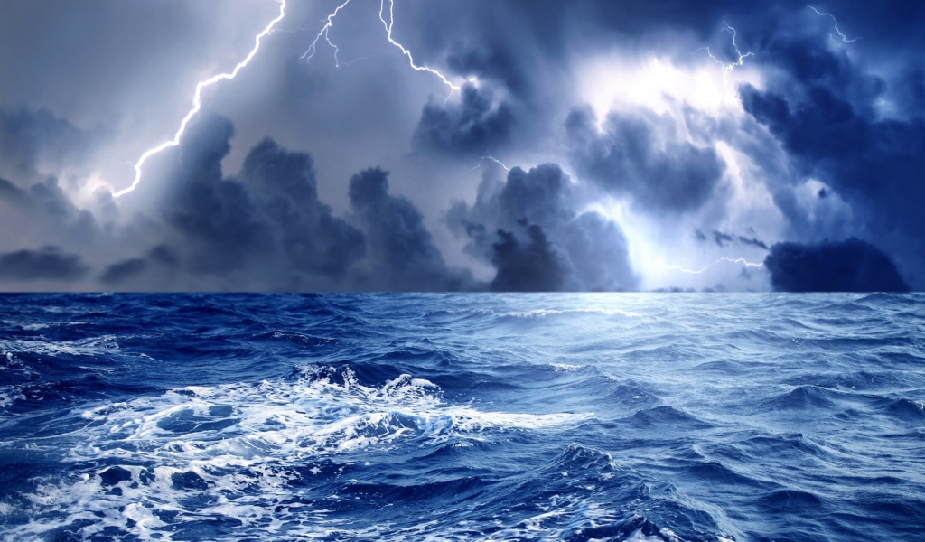 Das Storm And Blue Sea Wallpaper 1024x600