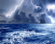Das Storm And Blue Sea Wallpaper 220x176