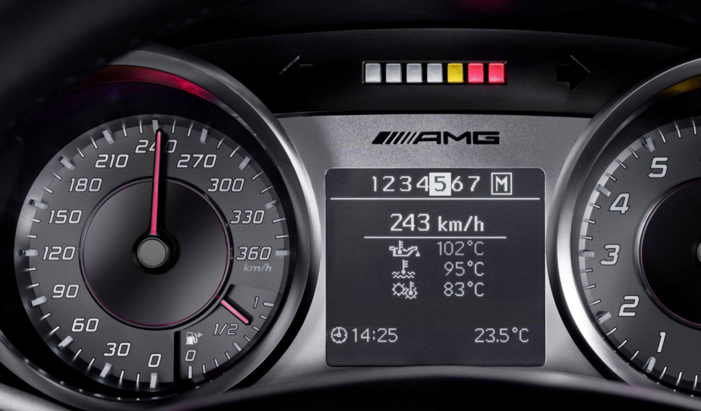 Screenshot №1 pro téma Mercedes AMG Speedometer 1024x600