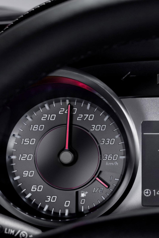 Fondo de pantalla Mercedes AMG Speedometer 320x480