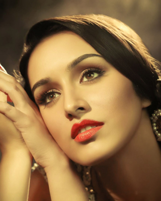 Shradha Kapoor - Obrázkek zdarma pro HTC MAX 4G