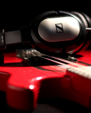 Sennheiser HDR 180 wallpaper 128x160