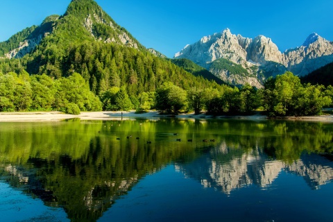 Fondo de pantalla Lake Jasna, Slovenia 480x320