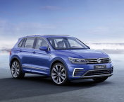 Sfondi Volkswagen Tiguan GTE 176x144