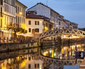 Milan Canal Navigli District screenshot #1 176x144