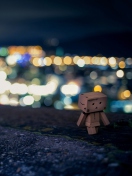 Danbo Walking At City Lights screenshot #1 132x176