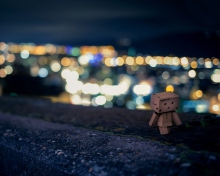 Danbo Walking At City Lights screenshot #1 220x176