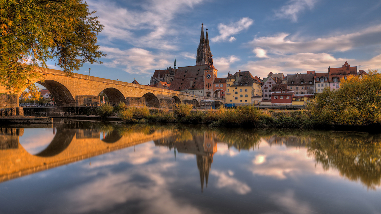 Regensburg screenshot #1 1280x720