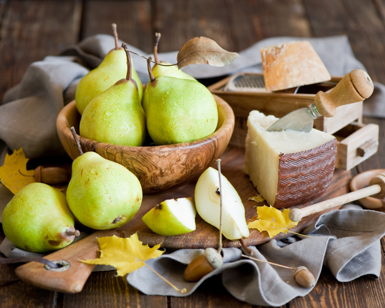 Das Pears And Cheese Wallpaper 1280x1024