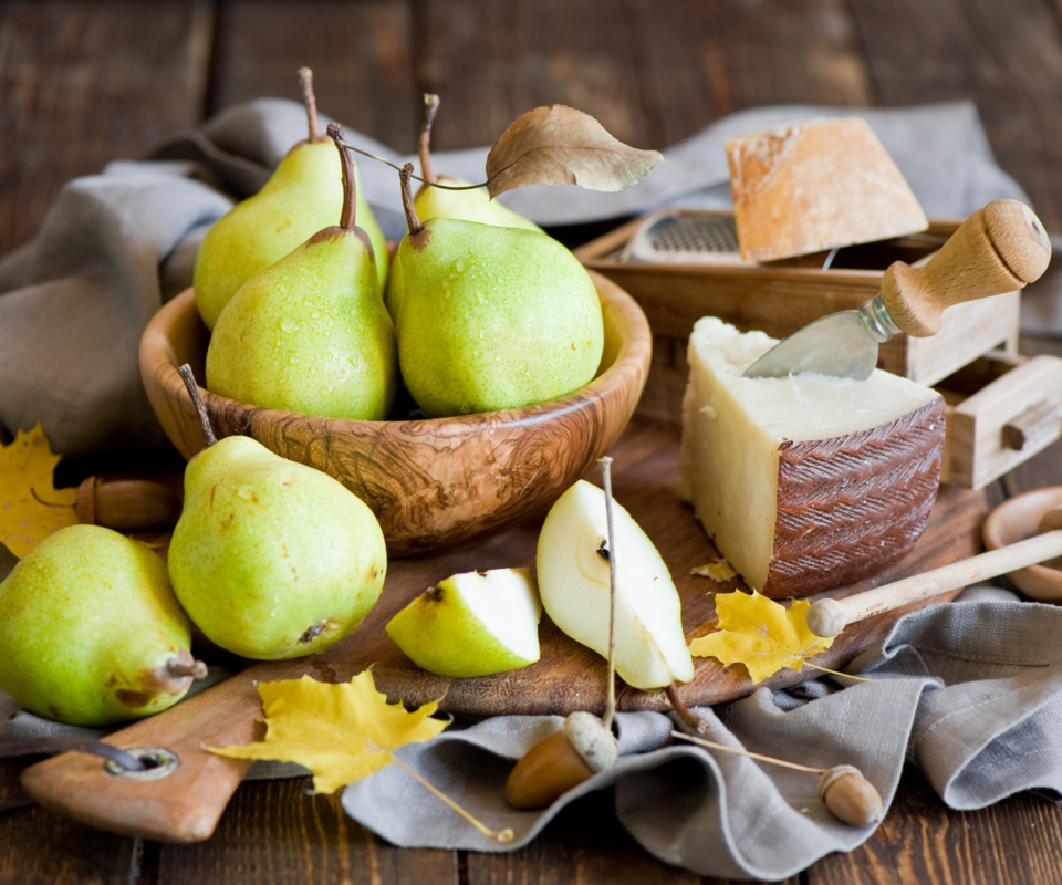 Pears And Cheese wallpaper 960x800