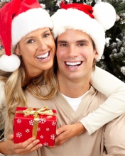 Happy Couple In Christmas And New Year's Eve wallpaper 176x220