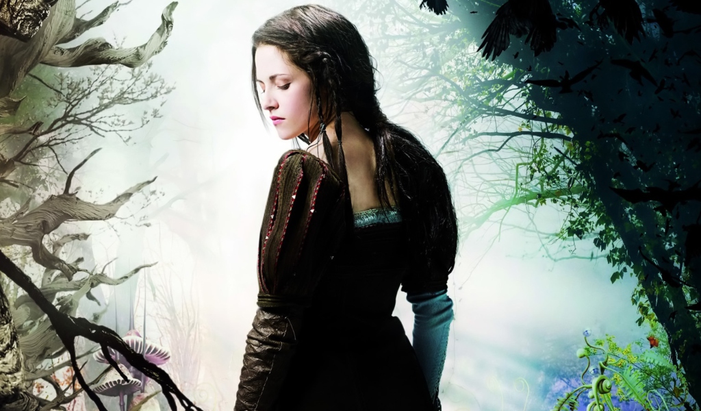 Kristen Stewart In Snow White And The Huntsman wallpaper 1024x600