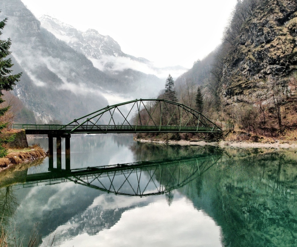 Bridge Over Mountain River wallpaper 960x800