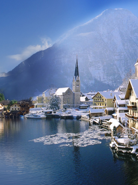 Hallstatt in Austria wallpaper 480x640