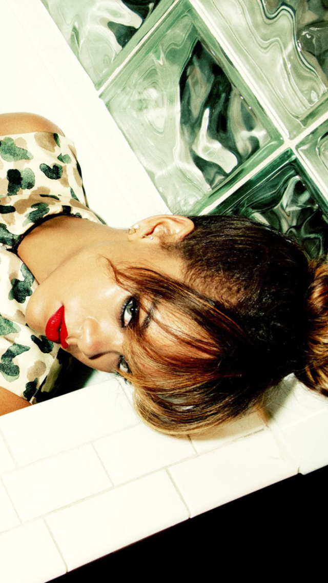 Screenshot №1 pro téma Rihanna 640x1136