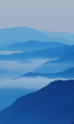 Blue Mountainscape screenshot #1 240x400