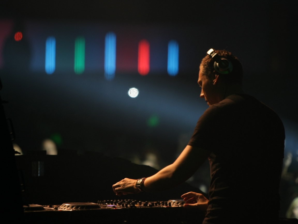 Das DJ Tiesto Wallpaper 1152x864