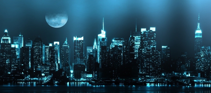 Fondo de pantalla City In Moonlight 720x320