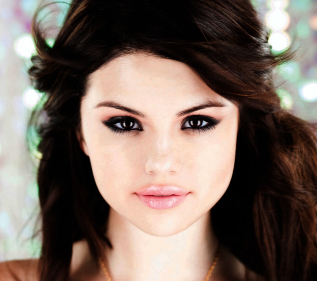 Das Selena Gomez Portrait Wallpaper 1080x960