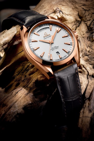 Das Seamaster Aqua Terra Omega Wallpaper 320x480