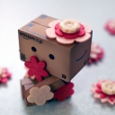Danbo And Flowers wallpaper 128x128