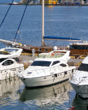 Fondo de pantalla Expensive Luxury Yachts 128x160