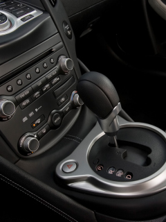 Das Nissan 370Z Interior Wallpaper 240x320