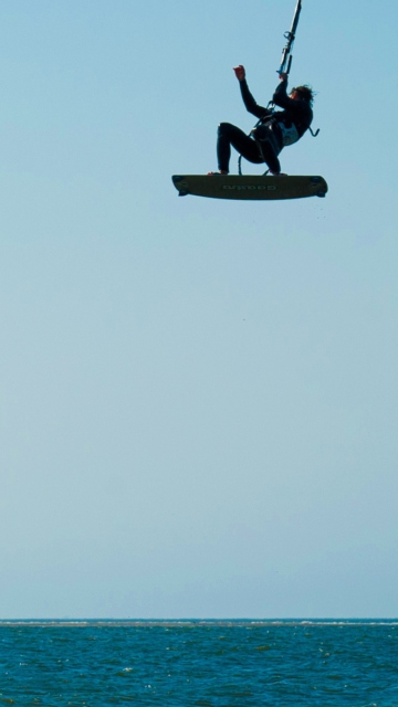 Обои Kite Surfing 360x640
