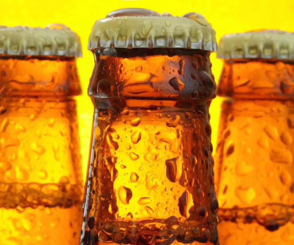 Screenshot №1 pro téma Cold Beer Bottles 960x800