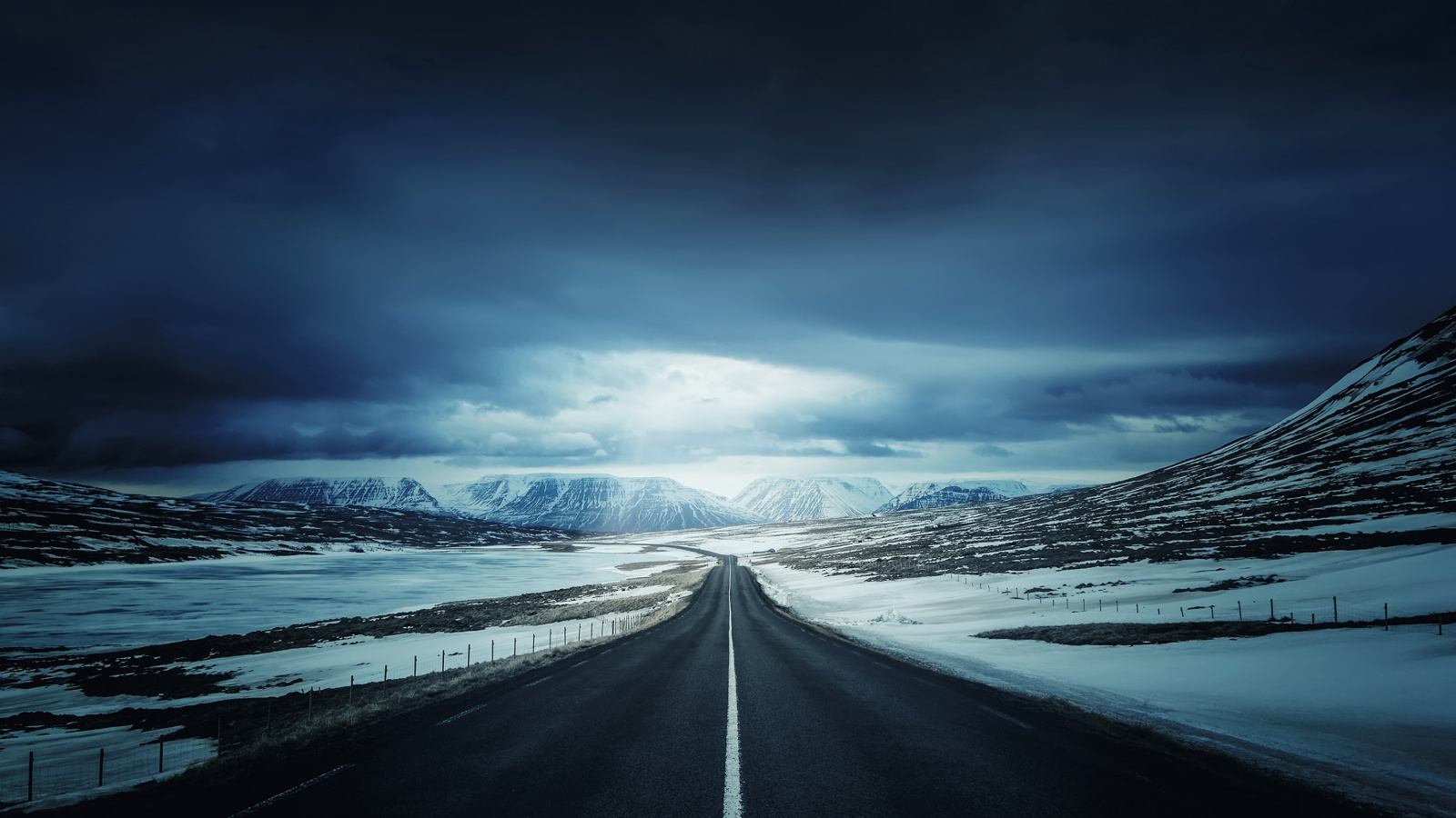 Fondo de pantalla Icelands Ring Road 1600x900