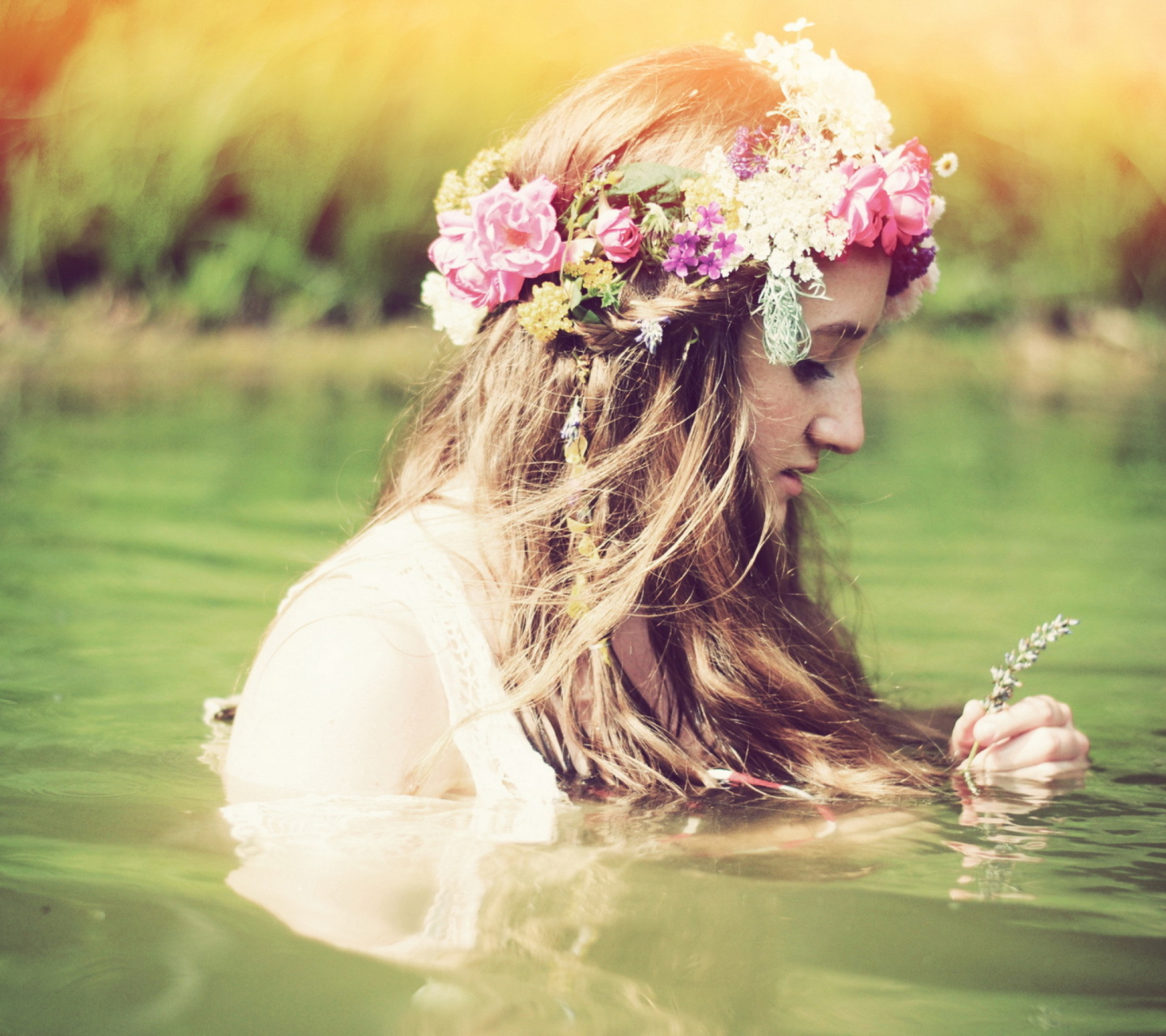 Girl With Flower Crown wallpaper 1440x1280