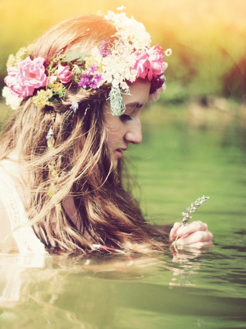 Girl With Flower Crown wallpaper 480x640