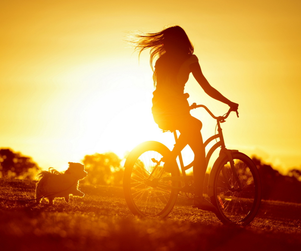 Das Sunset Bicycle Ride Wallpaper 960x800