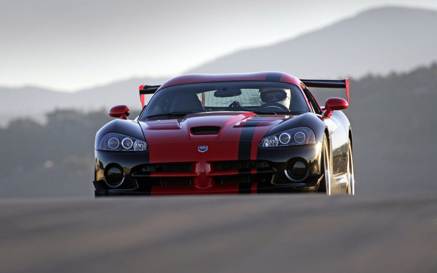 Screenshot №1 pro téma Dodge Viper 1440x900