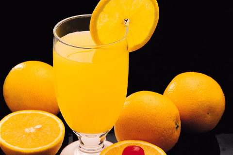Обои Fresh Orange Juice 480x320