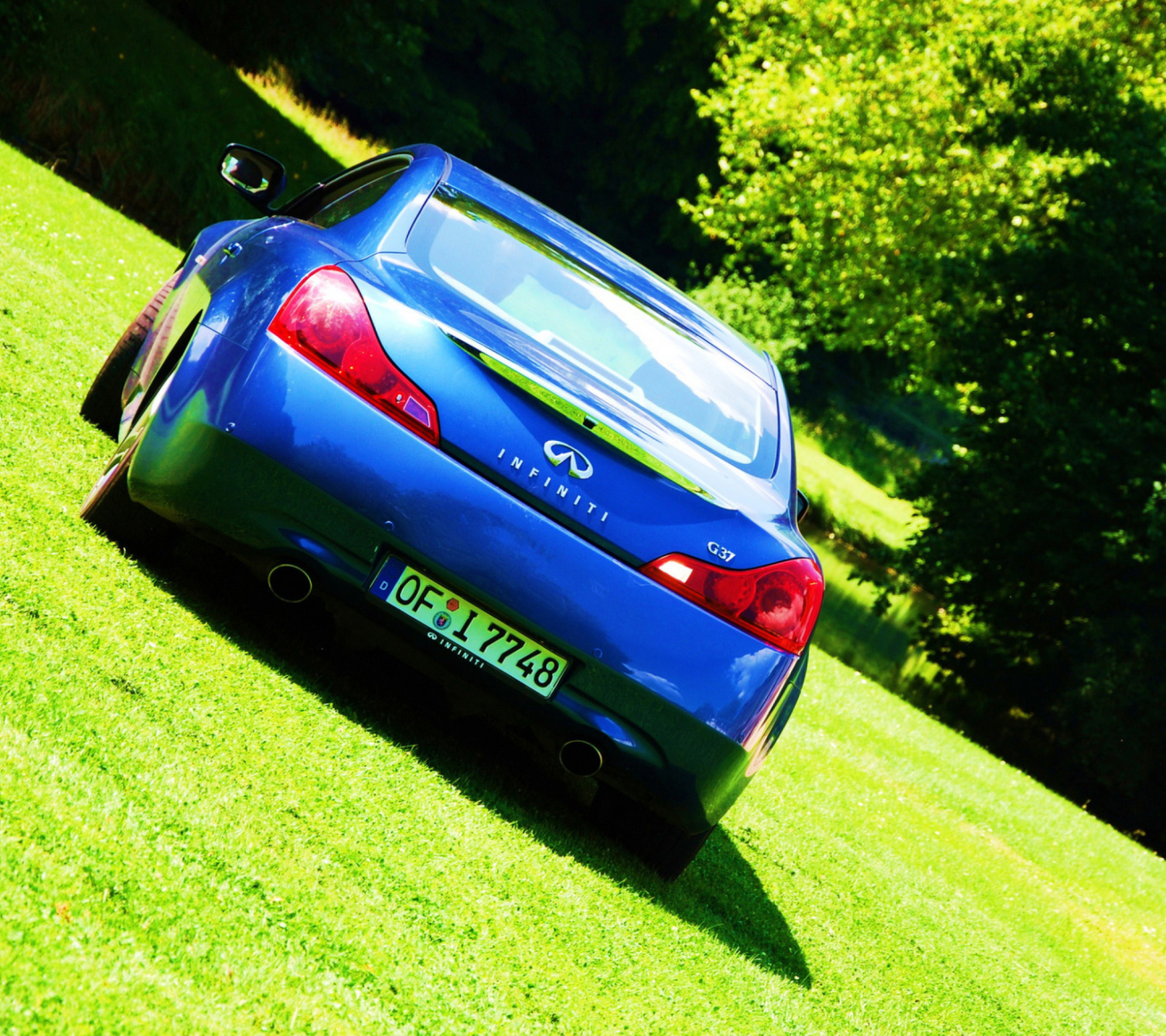 Fondo de pantalla Infiniti G37 1440x1280