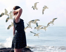 Girl On Sea Coast And Seagulls wallpaper 220x176