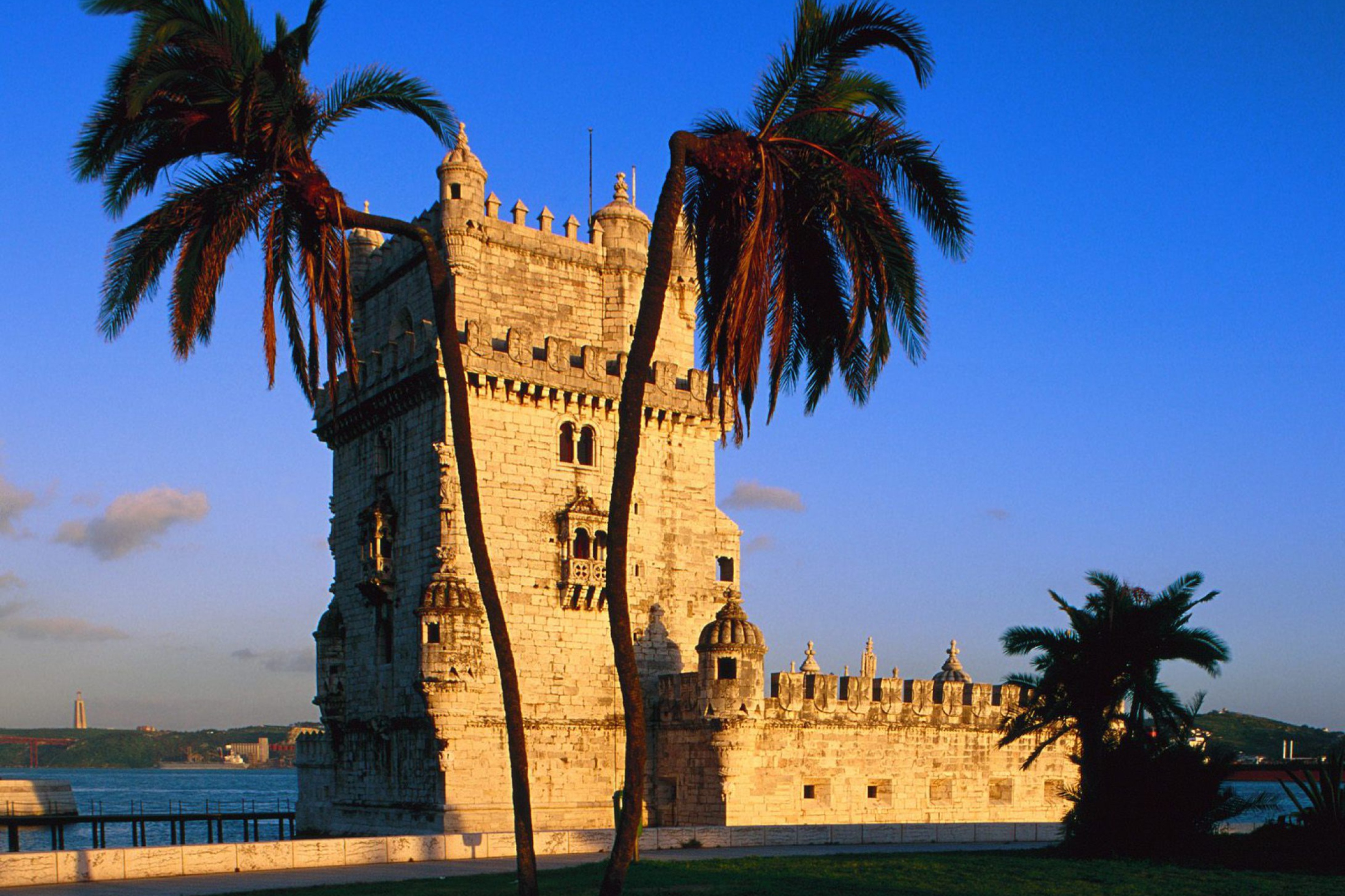 Fondo de pantalla Belem Tower Portugal 2880x1920